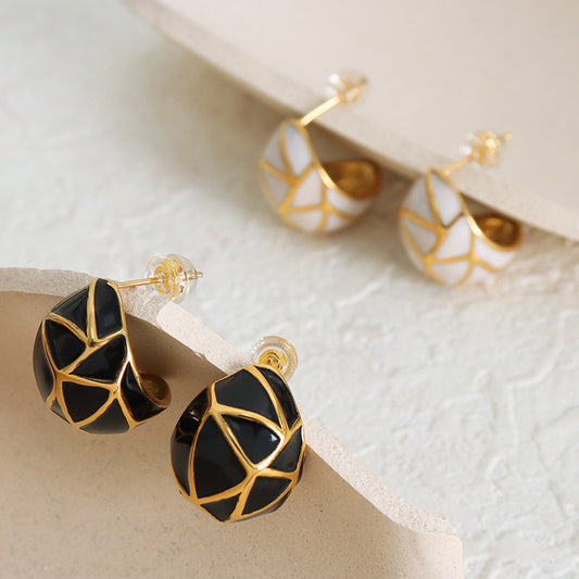 Kyoto White/Black Enamel Gold Earrings